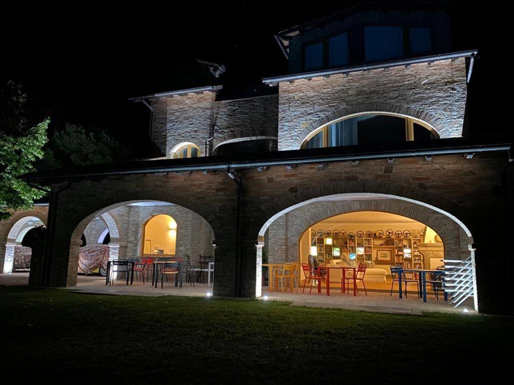 Miataland Bed & Breakfast Collazzone ภายนอก รูปภาพ